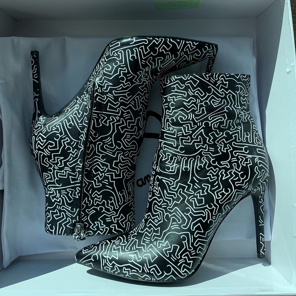 Alice + Olivia x Keith Haring Razi Booties - Picture 2 of 8